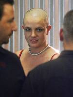 Britney Spears shave herself